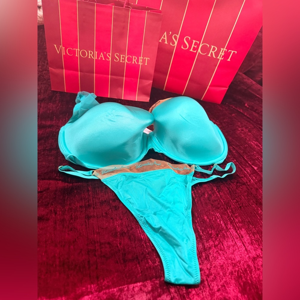 Victoria's Secret Aqua 38 DDD Bra and XL Panty Set (NWT)